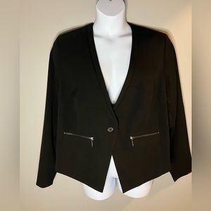 Lane Bryant size 22 crop tuxedo jacket